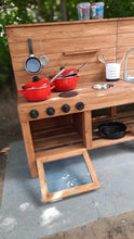Lade das Bild in den Galerie-Viewer, Matschküche Vogelnest, Outdoor Kindergartenküche, wetterfest aus Holz