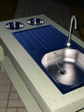 Lade das Bild in den Galerie-Viewer, Matschtisch Laura - Wasser Spieltisch Garten, Fördert Kreativität & Motorik