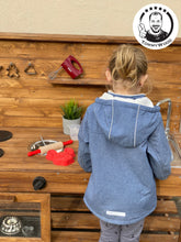 Lade das Bild in den Galerie-Viewer, Matschküche Willi mit Wasseranschluss - Outdoor Kinderküche, handgefertigt