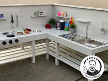 Lade das Bild in den Galerie-Viewer, XXL Matschküche Timo - Sandküche für Kindergarten & Garten, robust