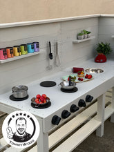 Lade das Bild in den Galerie-Viewer, XXL Matschküche Timo - Sandküche für Kindergarten & Garten, robust