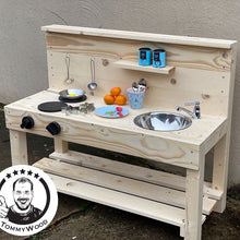 Lade das Bild in den Galerie-Viewer, Matschküche ZWerg für kleine Kinder aus Holz